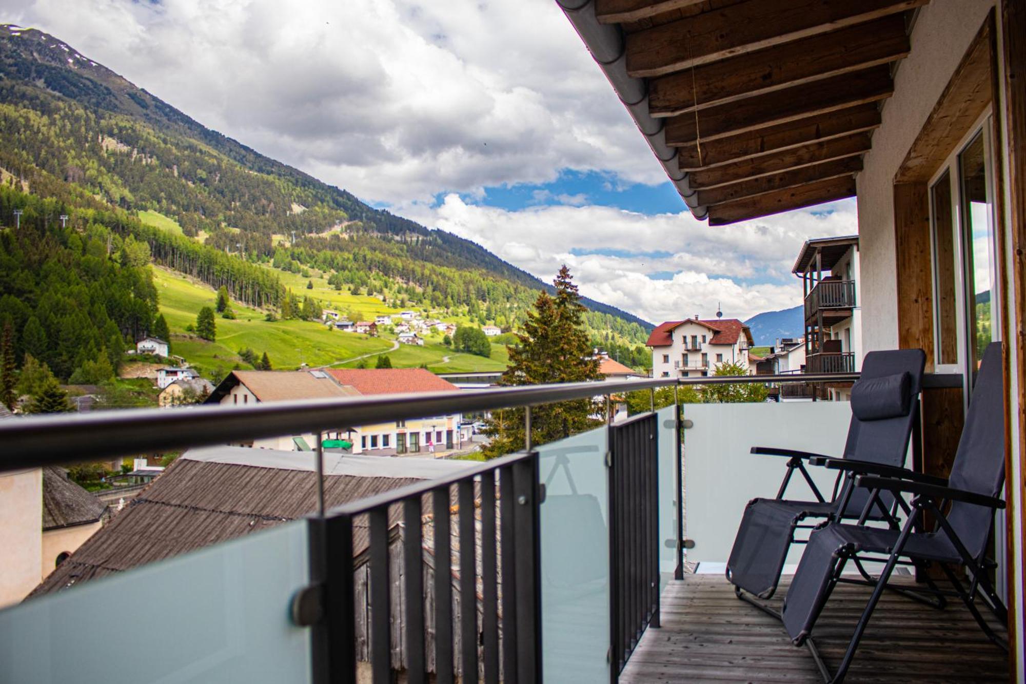 Garni Apparthotel St Valentin St. Valentin auf der Haid Exteriör bild