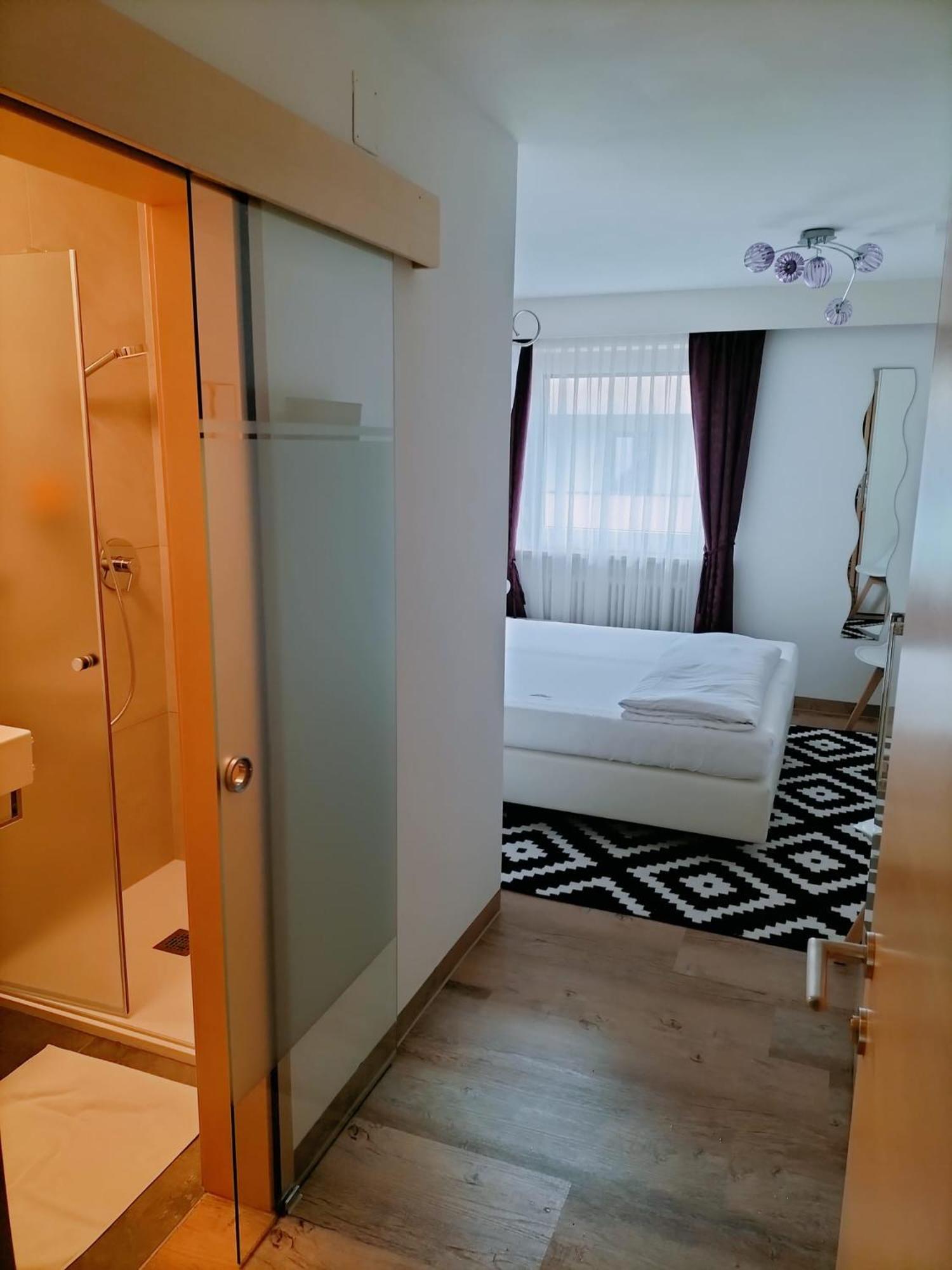 Garni Apparthotel St Valentin St. Valentin auf der Haid Exteriör bild